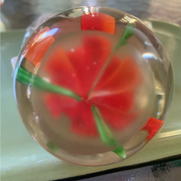 Art Glass “Vintage” Paperweight - Picture 7 of 7